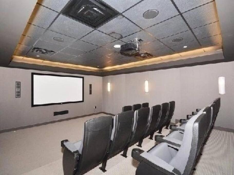 Luxury Suite Downtown Toronto Near Cn Tower Extérieur photo