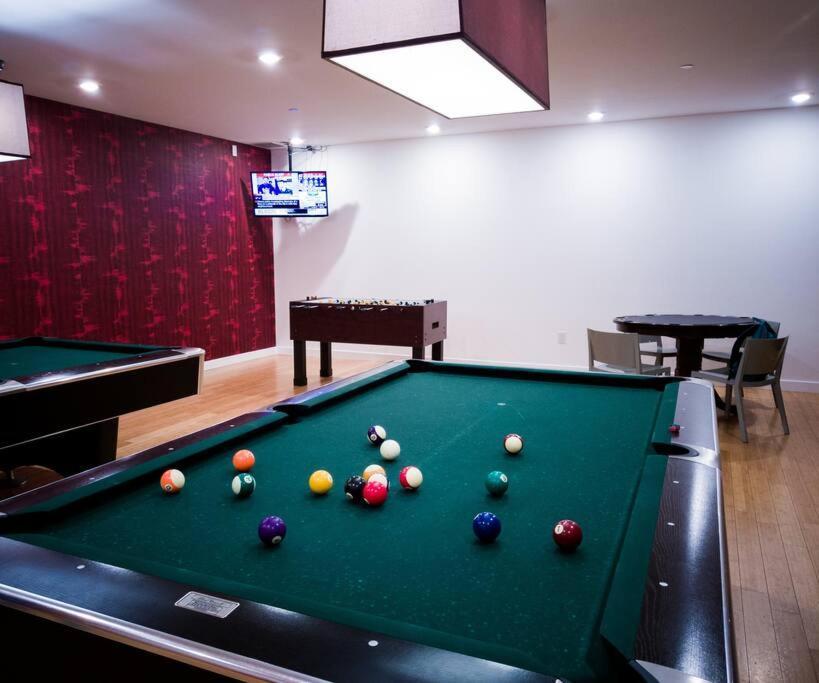 Luxury Suite Downtown Toronto Near Cn Tower Extérieur photo