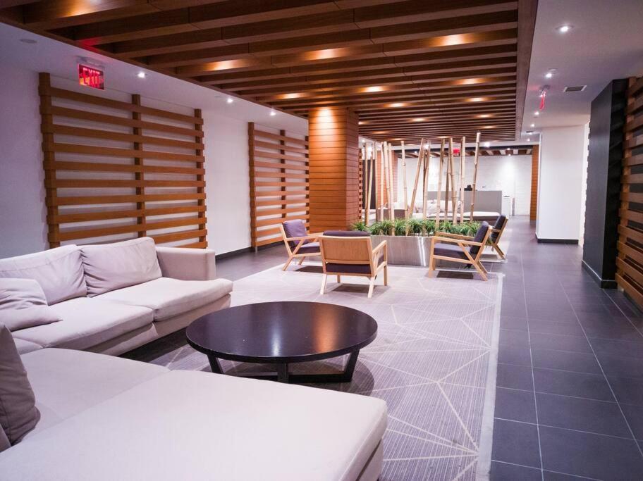 Luxury Suite Downtown Toronto Near Cn Tower Extérieur photo